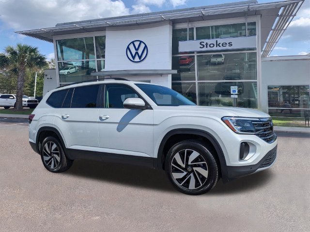 New 2026 Volkswagen Atlas SE FWD image 1
