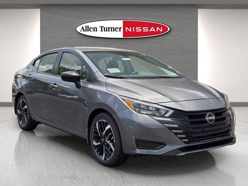 New 2025 Nissan Versa SR w/ Trunk Package image 1