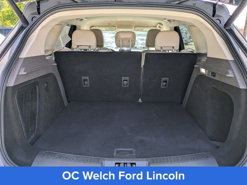 Certified 2022 Lincoln Corsair FWD w/ Equipment Group 101A image 7