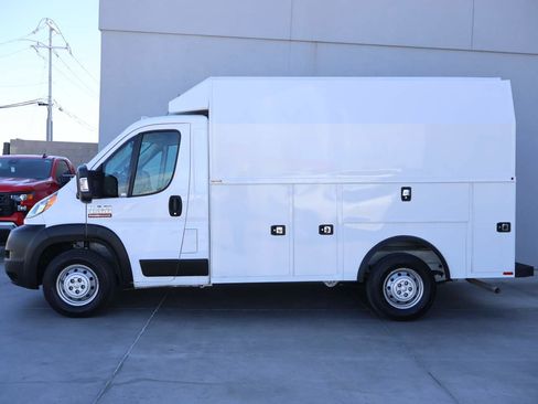 Used 2021 RAM ProMaster 3500 w/ Convenience Group image 2