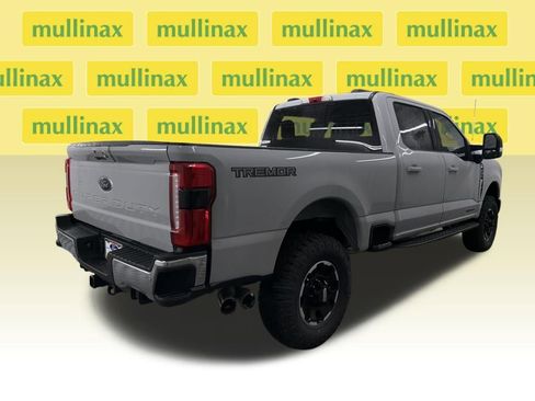 New 2026 Ford F250 Lariat w/ Tremor Off-Road Package image 3
