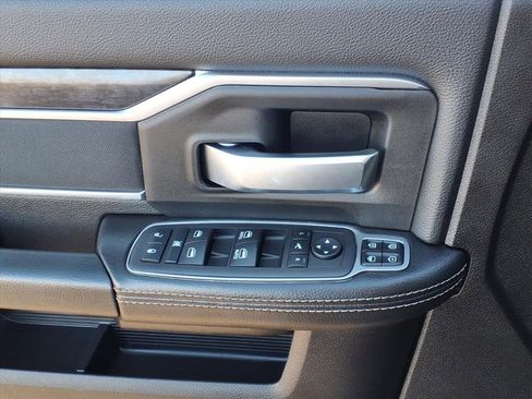 Certified 2024 RAM 2500 Big Horn w/ Bed Utility Group image 4