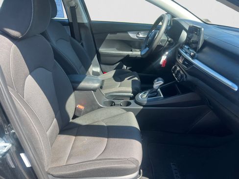 Used 2024 Kia Forte LXS image 14