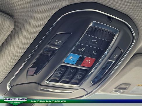 Used 2023 Jeep Grand Cherokee 4WD 4xe image 30