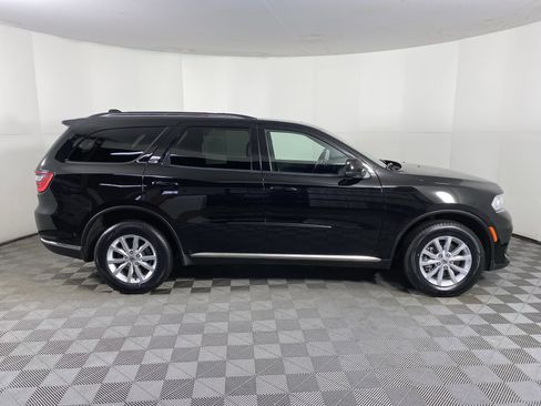 Used 2023 Dodge Durango SXT w/ Quick Order Package 2BK image 7