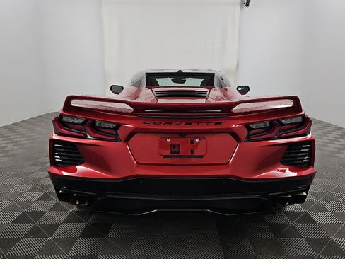 Used 2021 Chevrolet Corvette Stingray Premium Conv w/ Z51 Performance Package RWD image 5