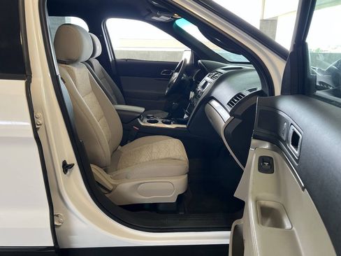 Used 2013 Ford Explorer 4WD image 17