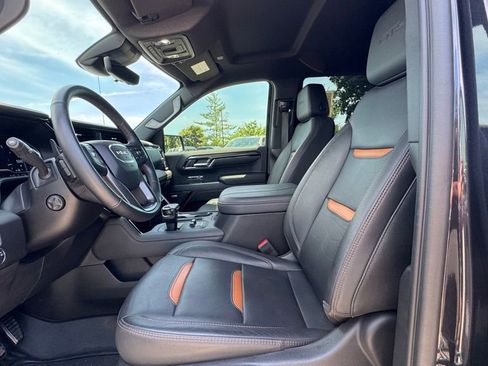 Used 2023 GMC Sierra 1500 AT4 w/ AT4 Premium Package AWD/4WD image 22