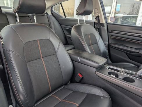 Used 2022 Nissan Altima 2.5 SR image 23