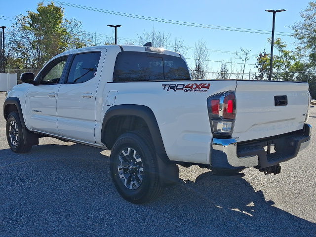 Used 2023 Toyota Tacoma TRD Off-Road AWD/4WD image 7