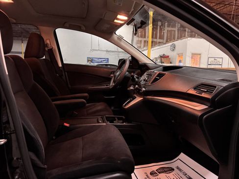 Used 2014 Honda CR-V EX image 17