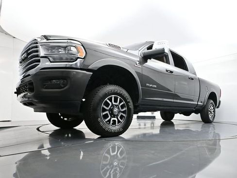 Used 2024 RAM 3500 Limited w/ Safety Group image 30