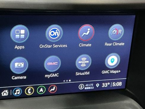 Used 2023 GMC Acadia AT4 w/ Technology Package image 20