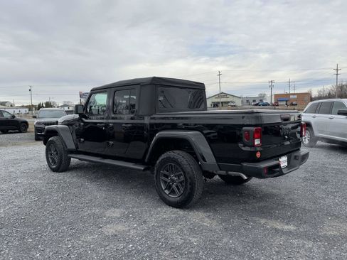 New 2026 Jeep Gladiator Sport AWD/4WD image 25