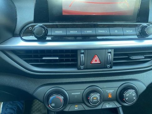 Used 2023 Kia Forte LXS image 24