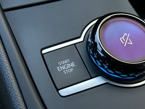 New 2025 Volkswagen Tiguan S image 20