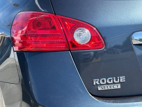 Used 2014 Nissan Rogue S w/ Convenience Package image 12