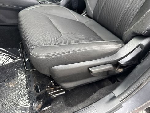 Used 2021 Subaru Forester image 32