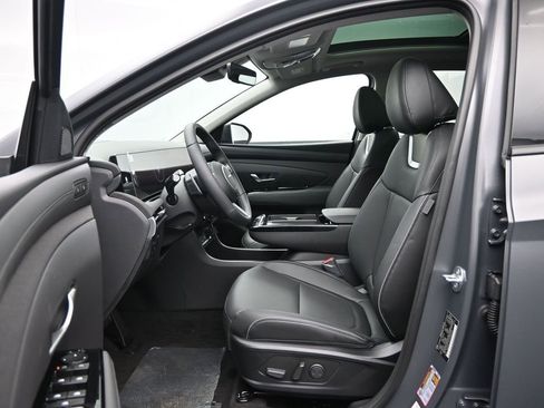 New 2025 Hyundai Tucson Limited image 26