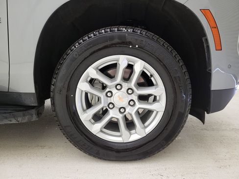 Certified 2025 Chevrolet Tahoe LT image 25