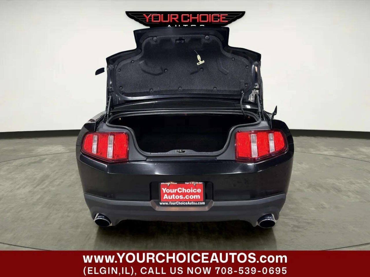 Used 2012 Ford Mustang GT Premium RWD image 5