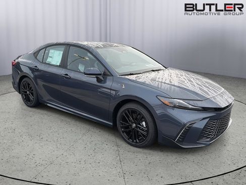 New 2026 Toyota Camry SE FWD image 7