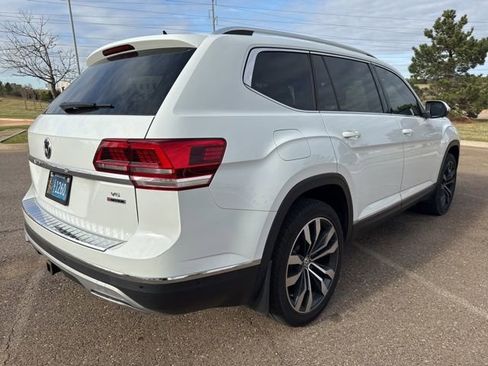 Used 2019 Volkswagen Atlas SEL Premium image 5