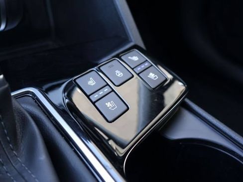 Used 2025 Kia Sportage SX AWD/4WD image 25