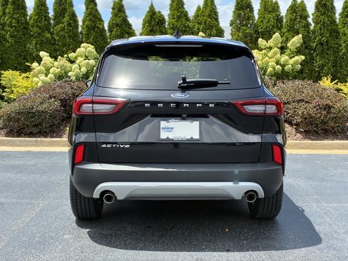Used 2024 Ford Escape Active FWD image 8
