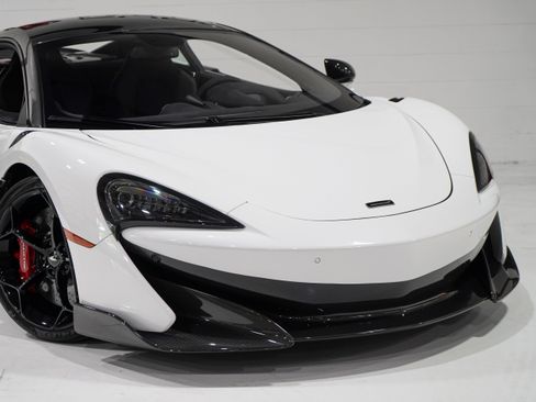 Used 2019 McLaren 600LT RWD image 24