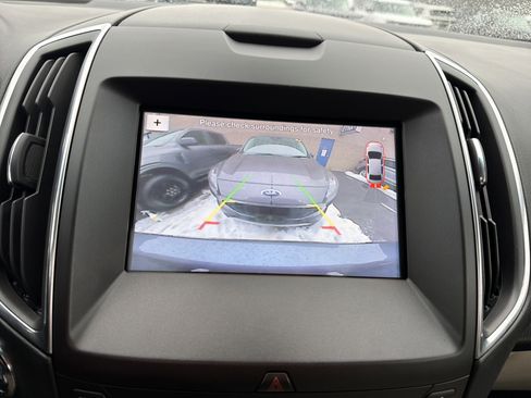 Used 2018 Ford Edge Titanium w/ Equipment Group 301A image 20