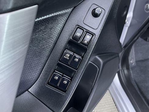 Used 2016 Subaru Forester 2.0XT Premium image 13