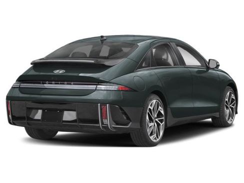Used 2024 Hyundai Ioniq 6 Limited AWD/4WD image 2