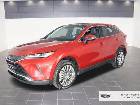 Used 2022 Toyota Venza Limited AWD/4WD image 1
