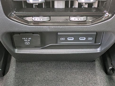 New 2026 Jeep Grand Cherokee 4WD image 34