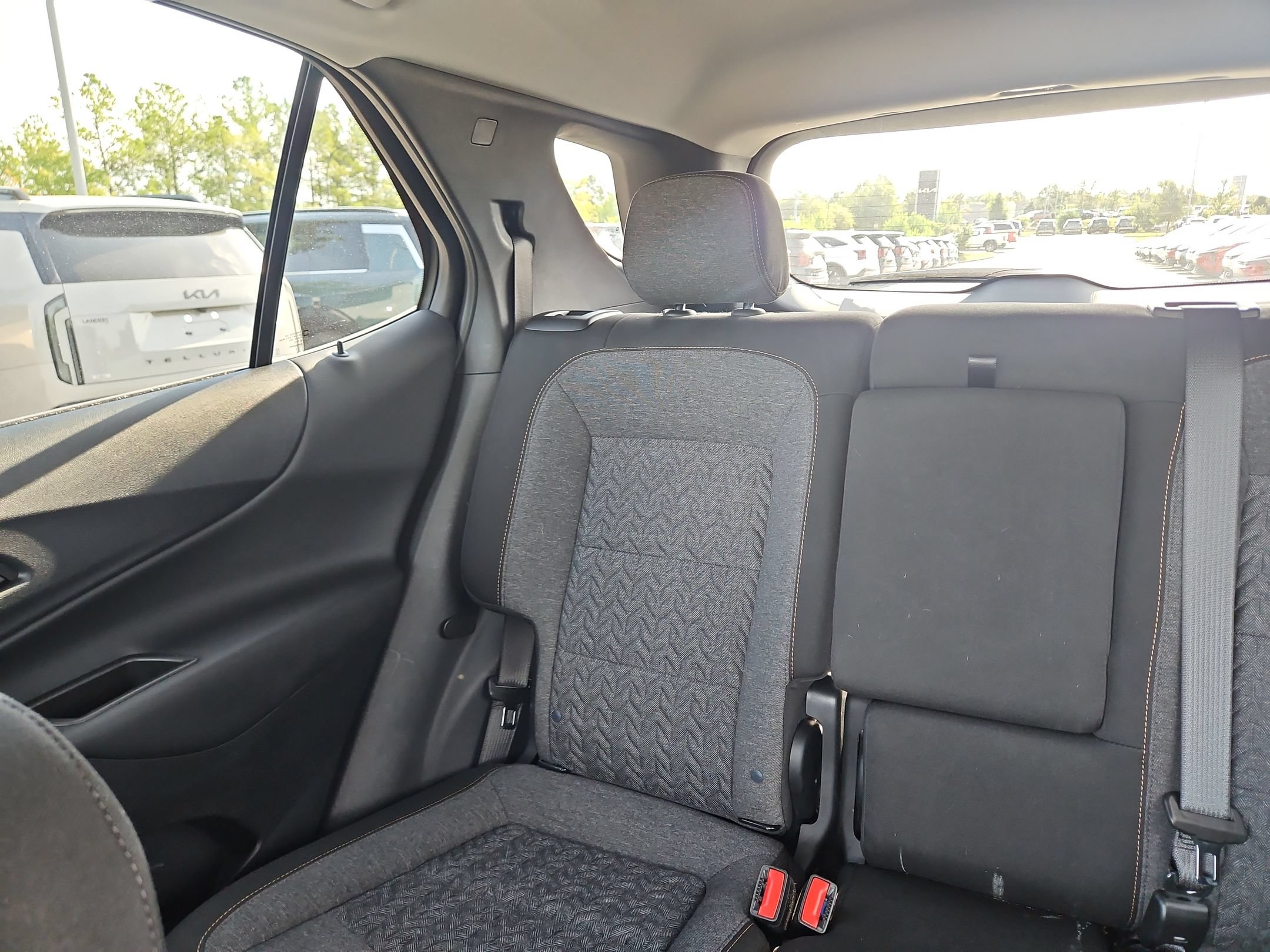 Used 2022 Chevrolet Equinox LT FWD image 12