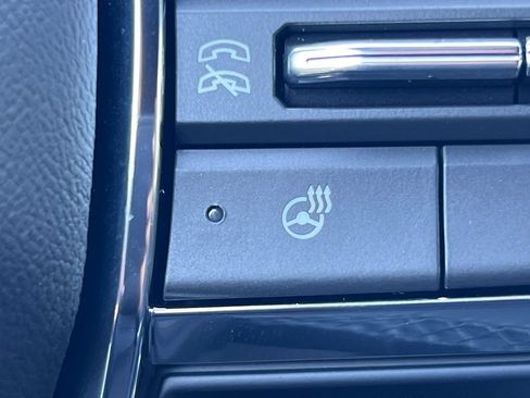 New 2027 GMC Terrain Elevation w/ Elevation Premium Package AWD/4WD image 18