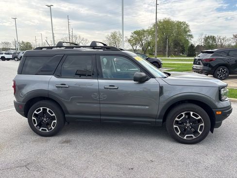 Used 2022 Ford Bronco Sport Outer Banks w/ Tech Package AWD/4WD image 4