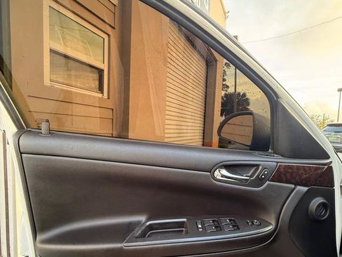 Used 2014 Chevrolet Impala Limited LS image 10