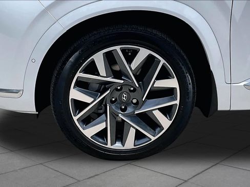 Used 2022 Hyundai Santa Fe Calligraphy w/ Cargo Package FWD image 11