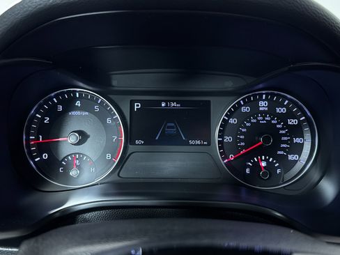 Used 2023 Kia Forte LXS image 10