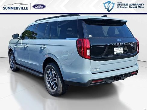 New 2026 Ford Expedition Active RWD image 7