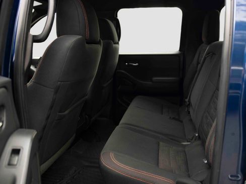 Used 2022 Nissan Frontier PRO-4X w/ Technology Package image 17