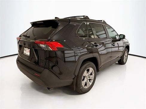 New 2025 Toyota RAV4 XLE image 6
