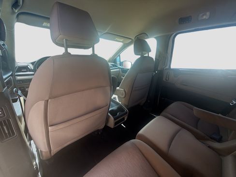 Certified 2018 Honda Odyssey EX image 24