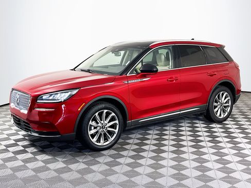 Used 2022 Lincoln Corsair FWD w/ Premium Package image 4