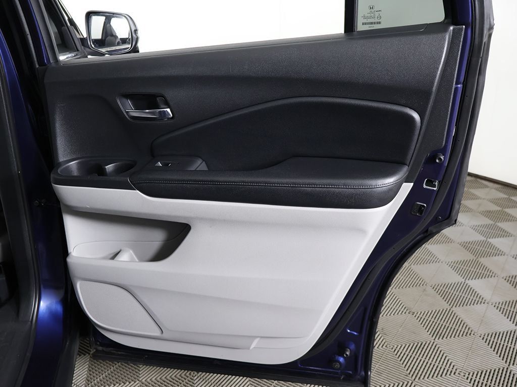 Used 2017 Honda Pilot EX-L image 26