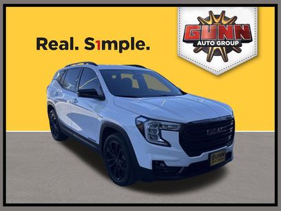 Used 2022 GMC Terrain SLT w/ Infotainment Package II