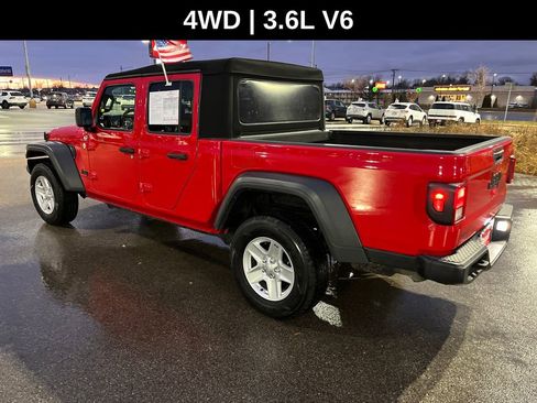 Used 2020 Jeep Gladiator Sport w/ Quick Order Package 24S image 3