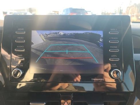 Used 2023 Toyota Camry LE image 29